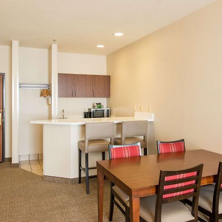 Comfort Suites Springfield-Eugene Buitenkant foto