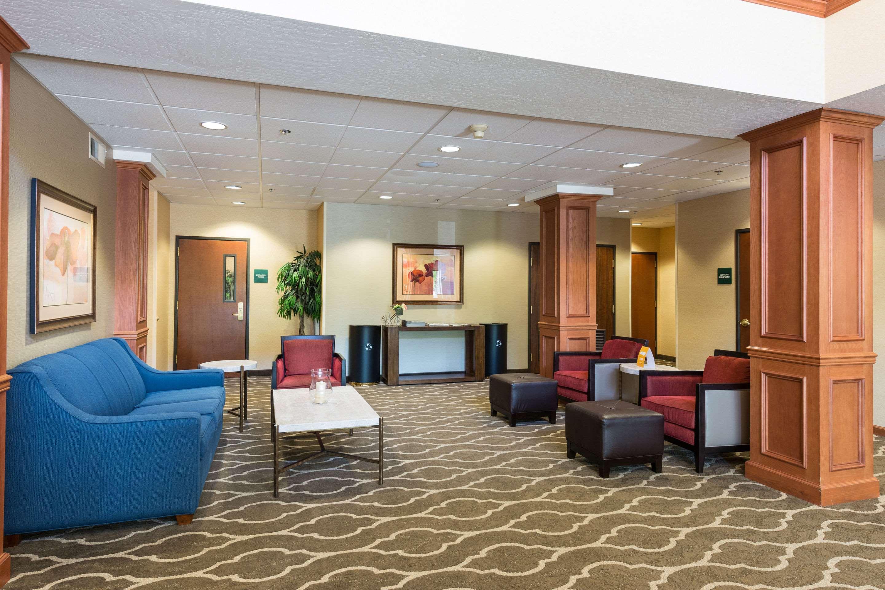 Comfort Suites Springfield-Eugene Buitenkant foto