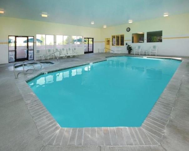 Comfort Suites Springfield-Eugene Buitenkant foto
