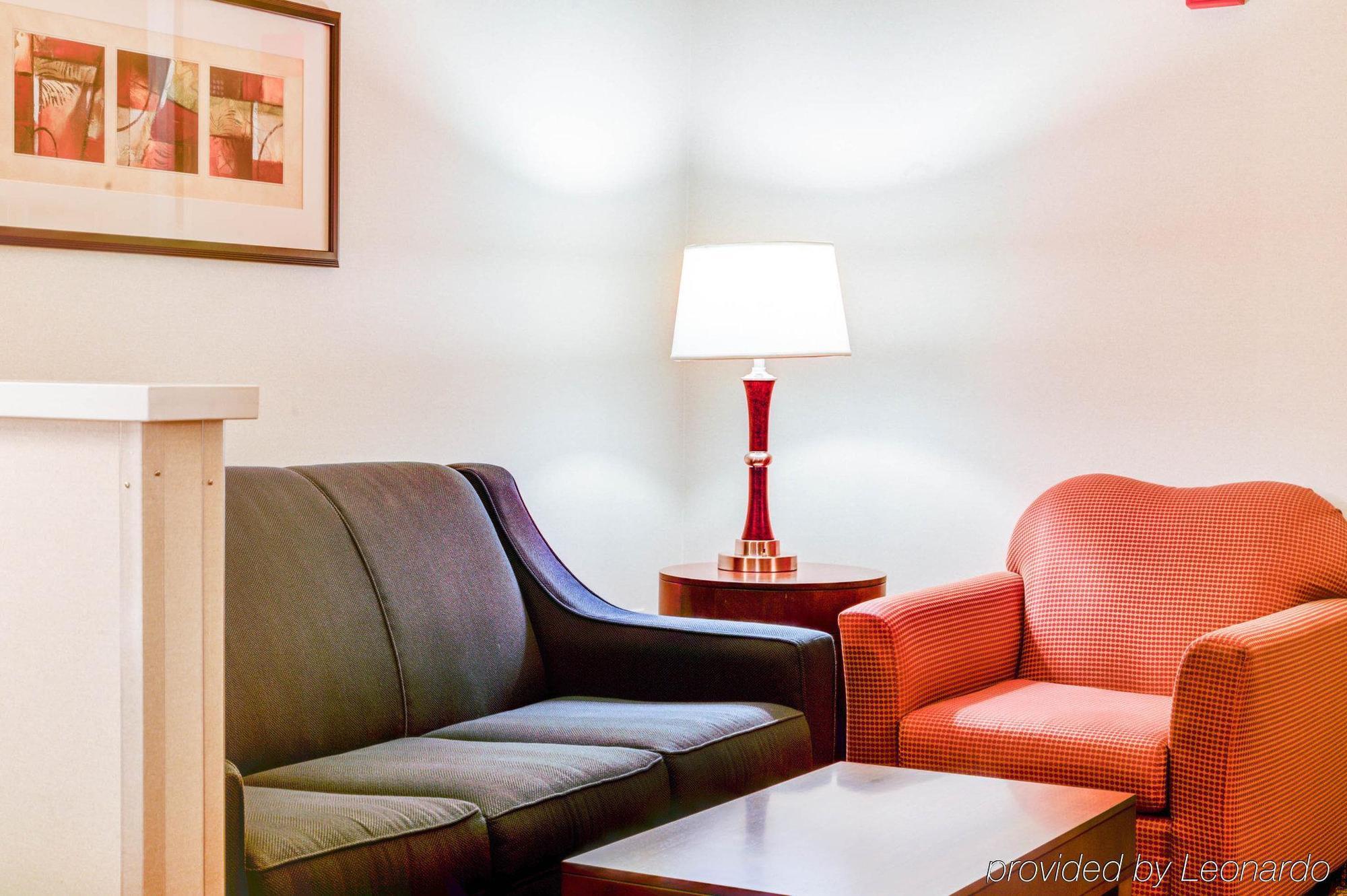 Comfort Suites Springfield-Eugene Buitenkant foto