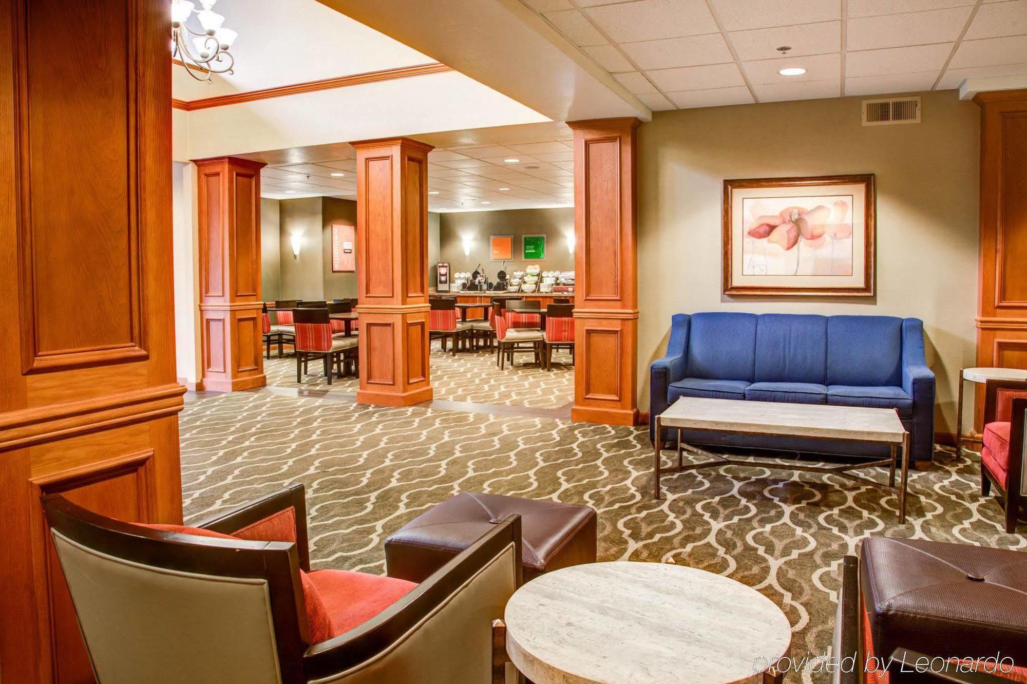 Comfort Suites Springfield-Eugene Buitenkant foto