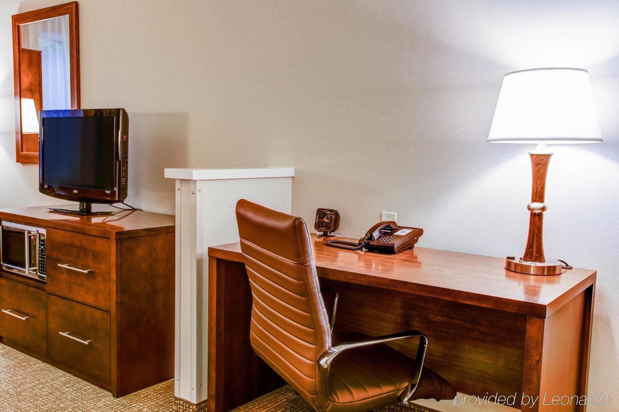 Comfort Suites Springfield-Eugene Buitenkant foto